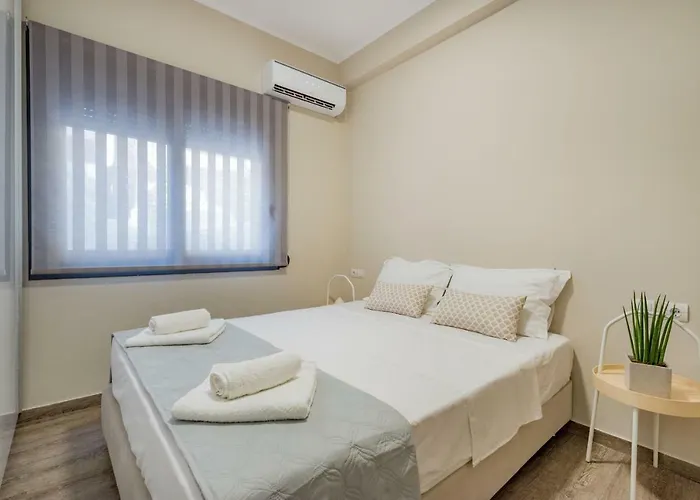 Apartment Stylish & Bright In The Centre